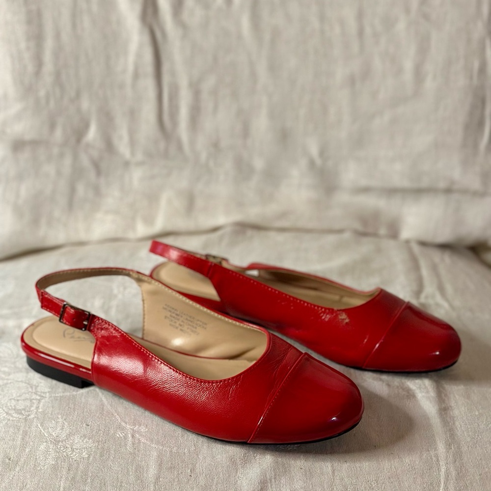 Red Slingback Flats | Wide Width | Size 9 | Worn 1x | Minor Scuffs